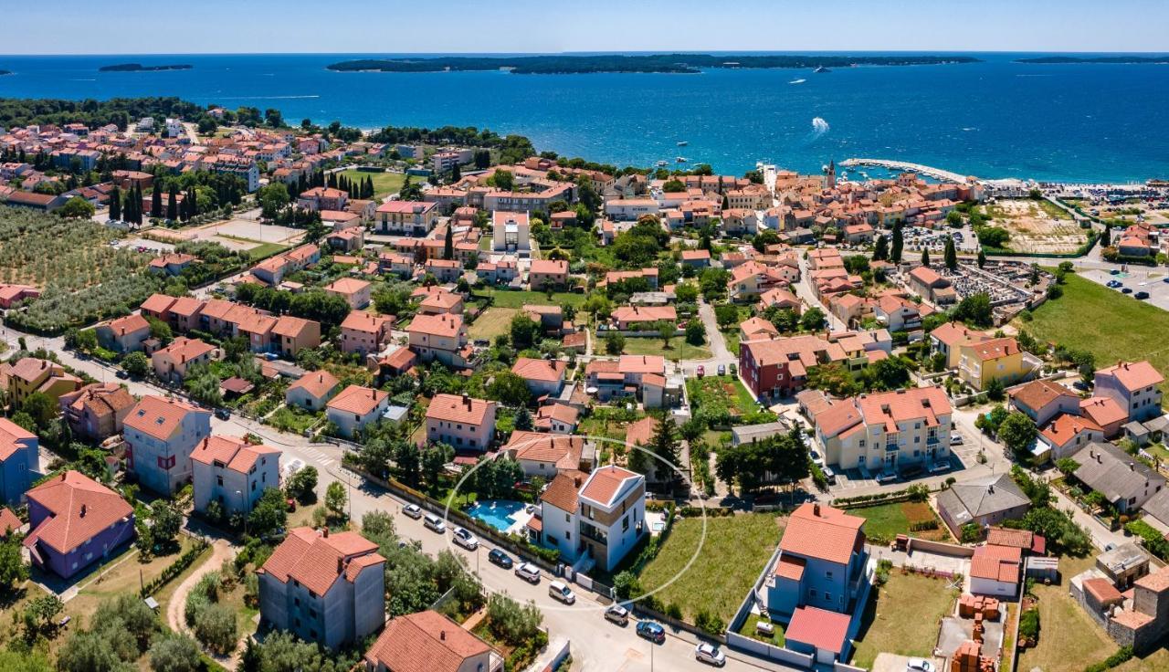 Villa Elena Deluxe Mit Whirlpool Und Beheiztem Pool Am Meer Und Wunderschoenen Blick Auf Die Brijuni Inseln Fažana Dış mekan fotoğraf